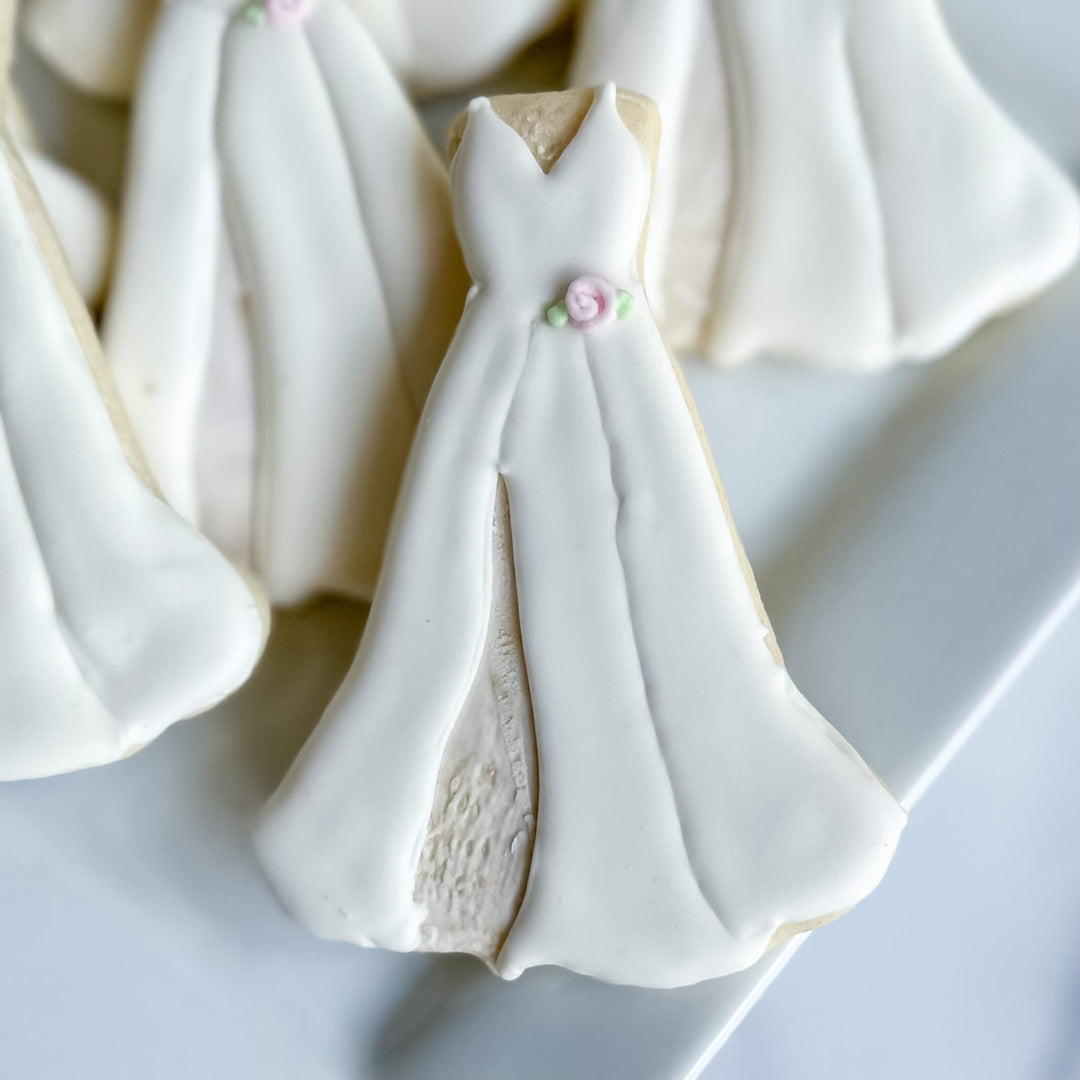 Wedding | All Dressed in White! - Southern Sugar Bakery