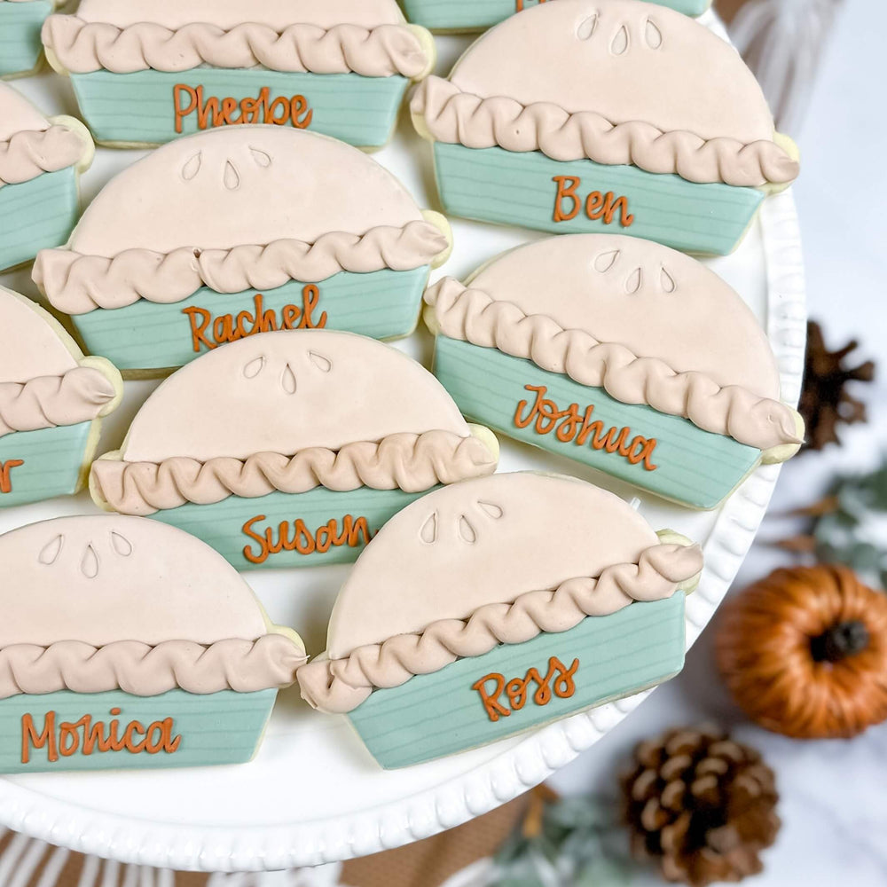 Thanksgiving Place Cards | Personalized Apple Pie - Southern Sugar Bakery