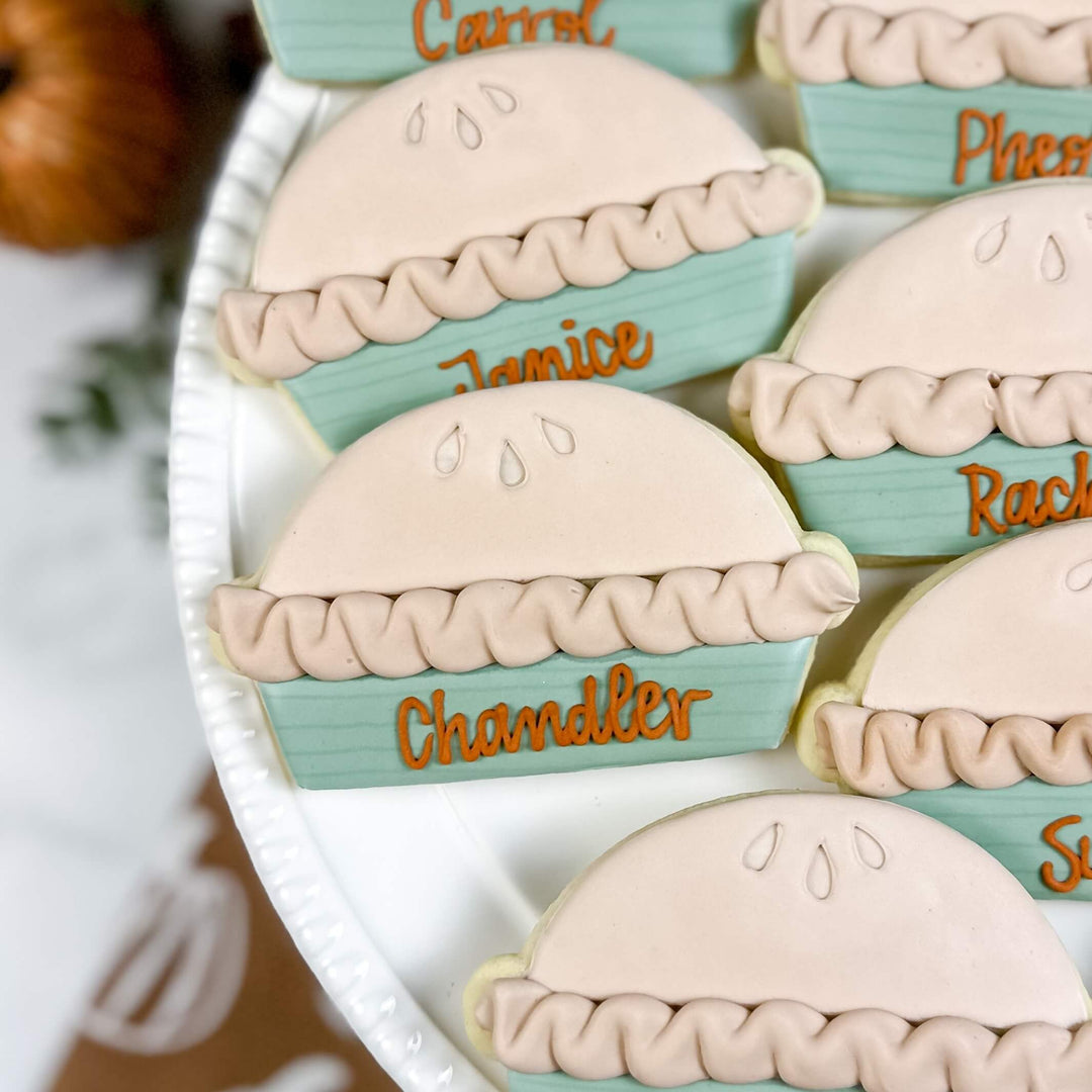 Thanksgiving Place Cards | Personalized Apple Pie - Southern Sugar Bakery