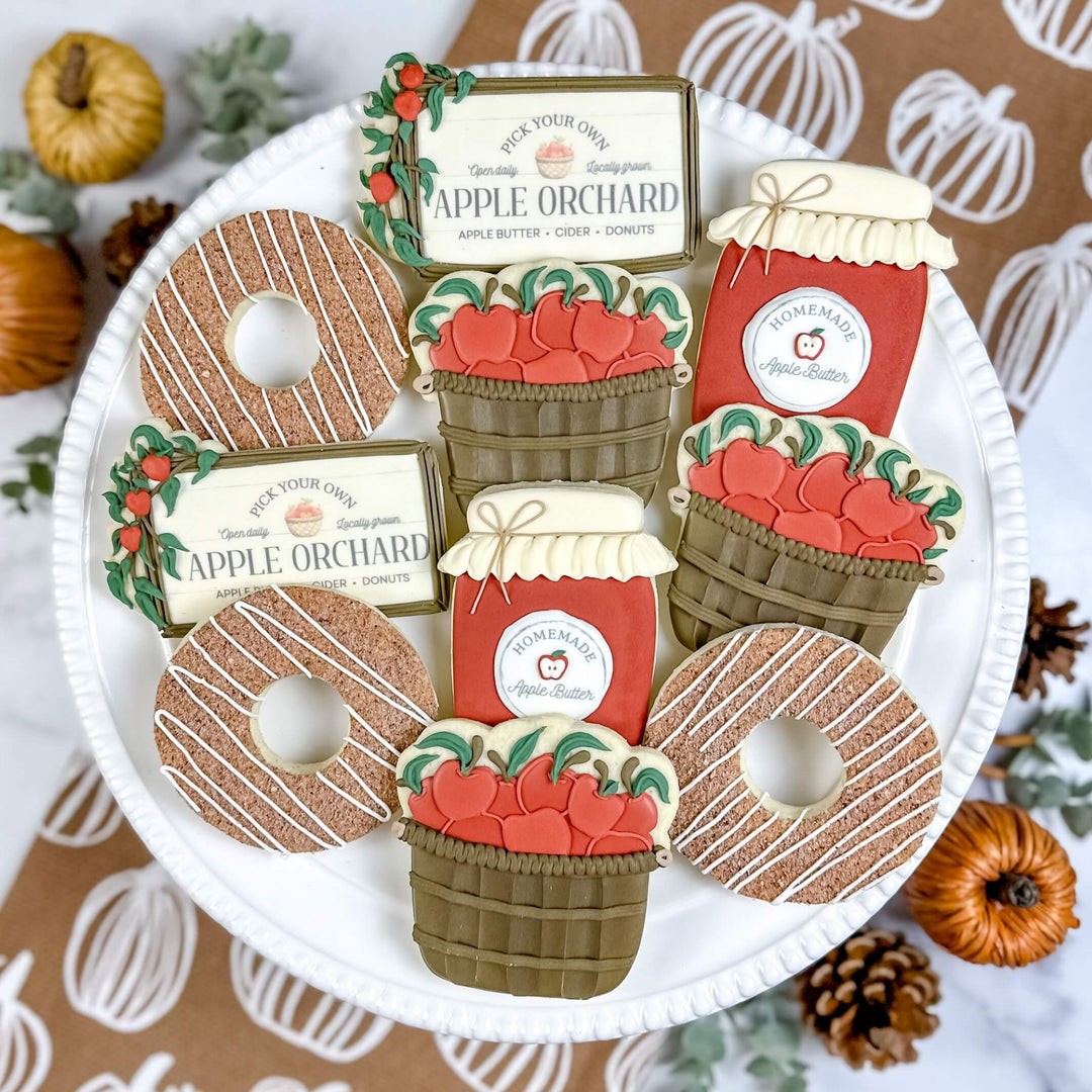 Fall Set | Day at the Orchard