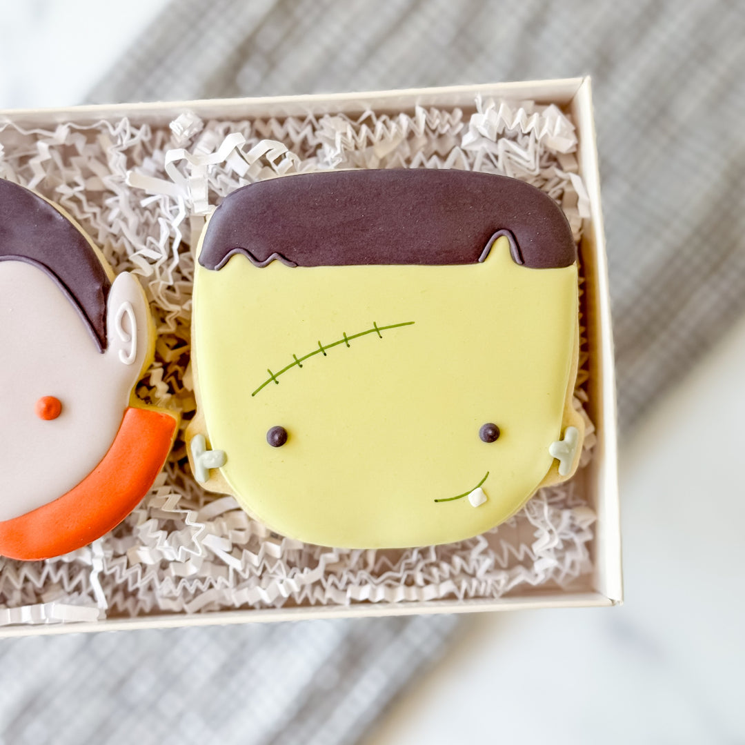Halloween Duo | Calling All The Monsters