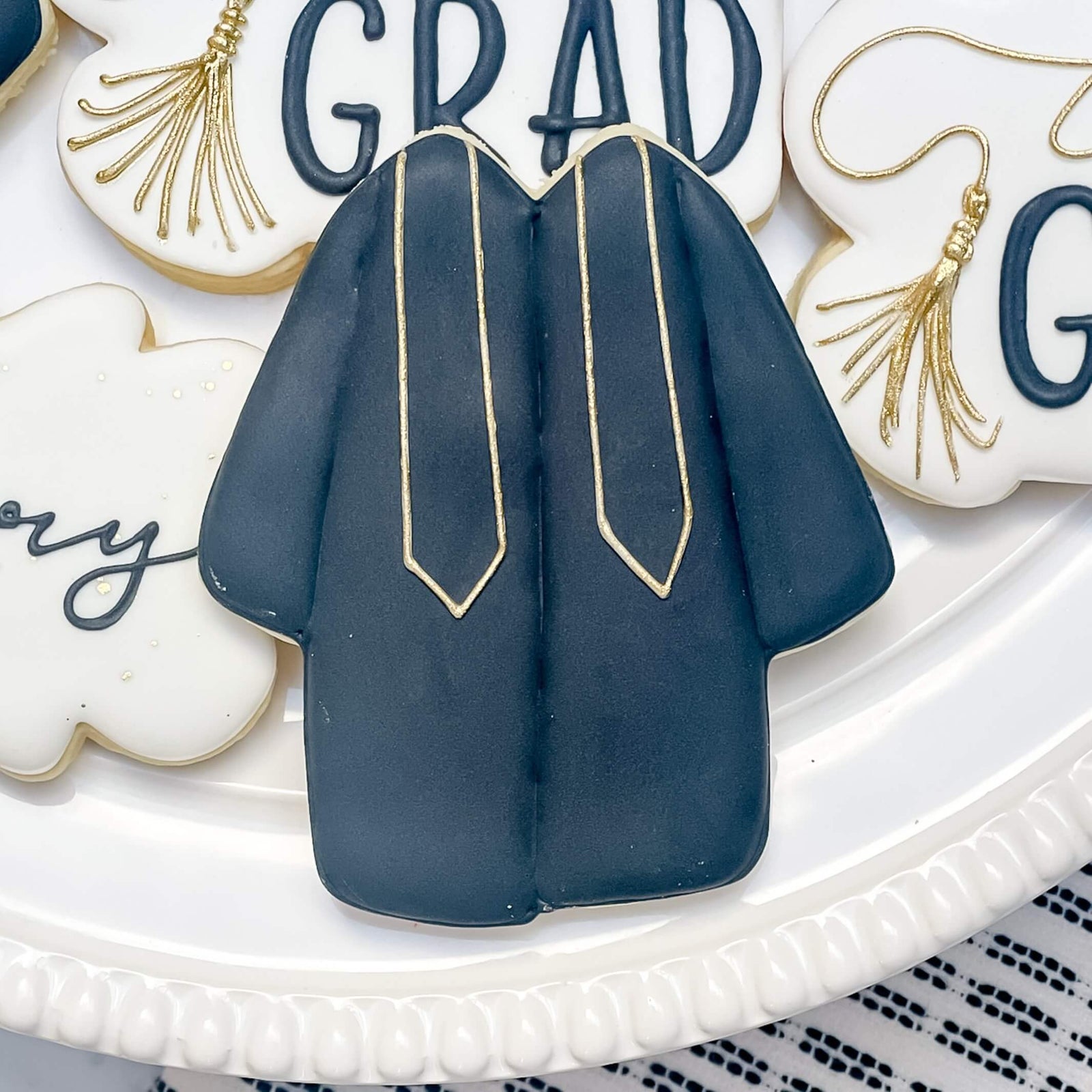 Graduation Set | Golden Grad - Southern Sugar Bakery