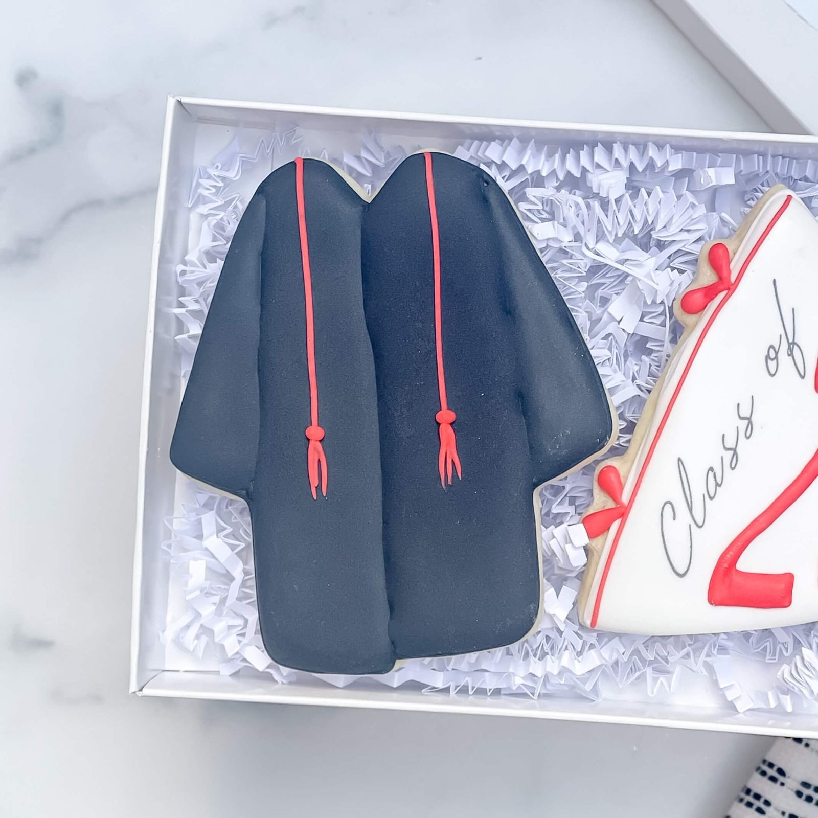 Graduation Duo | Hats Off - Southern Sugar Bakery
