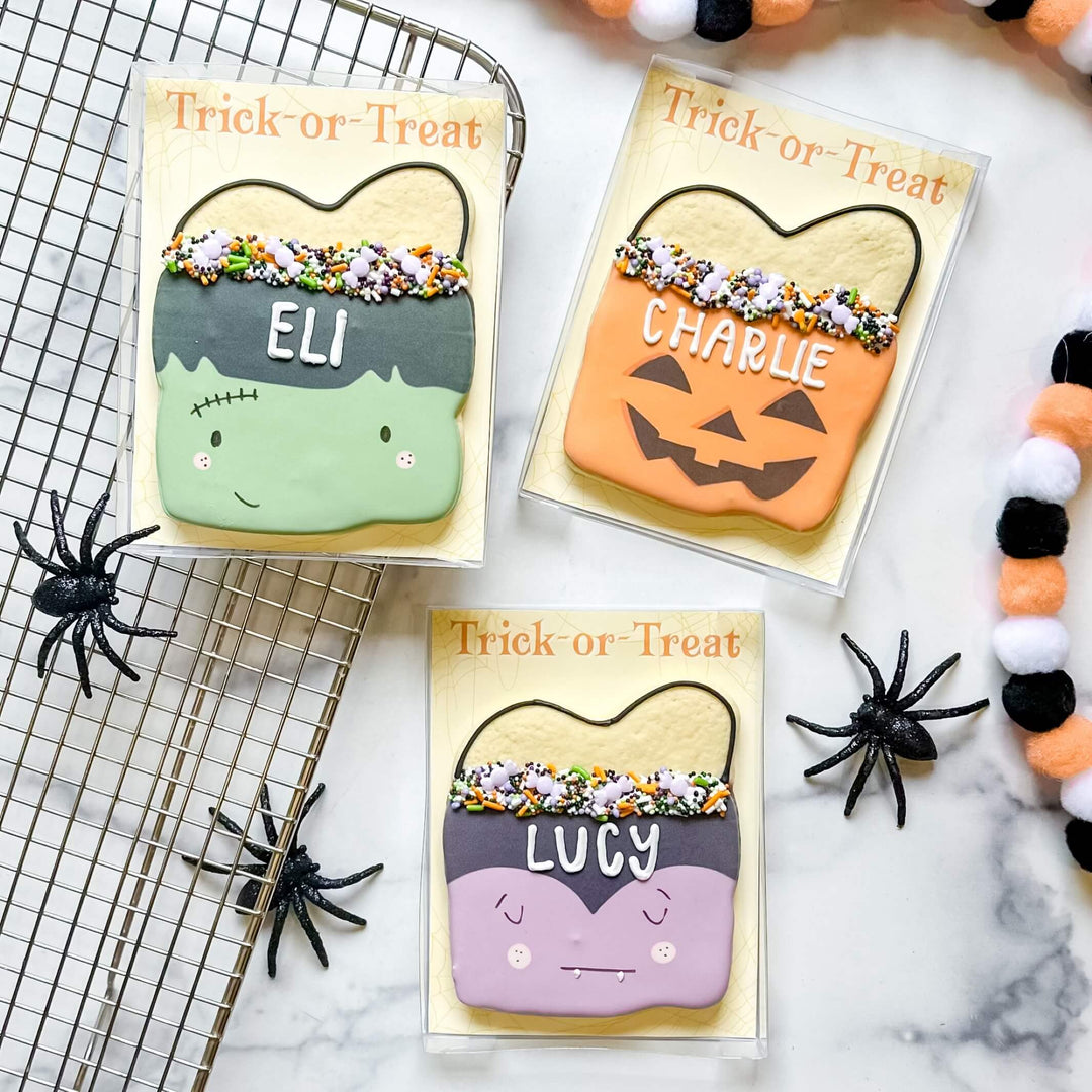 Halloween Special |  Oversized Single Treat
