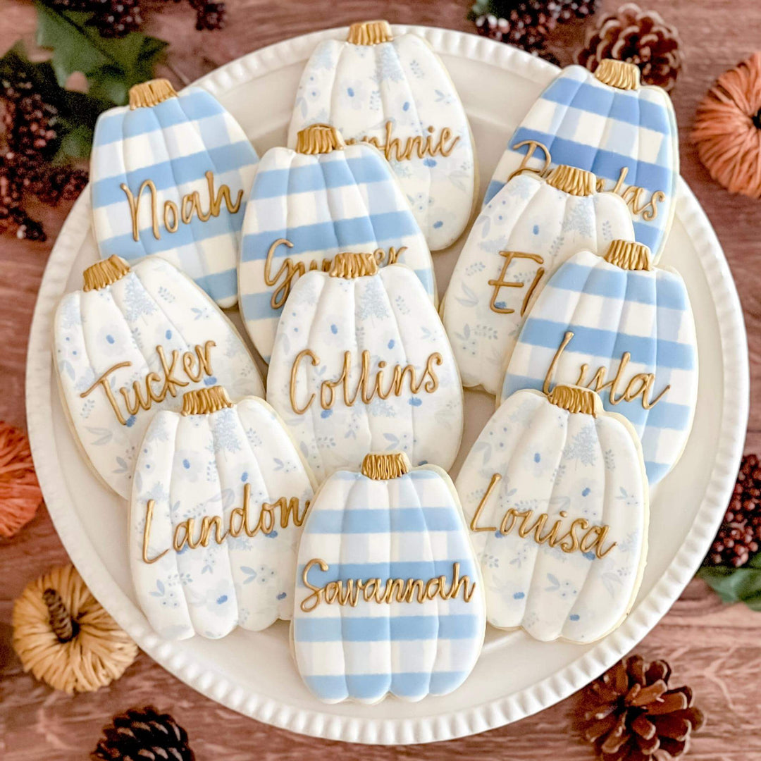 Thanksgiving Place Cards | Blue and White Pumpkins
